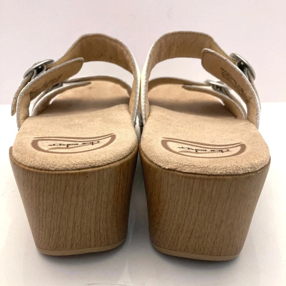 Dansko White Slide Patent Leather Sandals Women's 9 EU 40 Straps‎ Heels Open Toe
